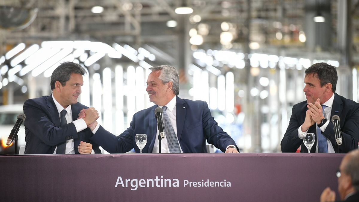 El ministro de Economía compartió un acto con Fernández en la planta de Ford en General Pacheco.