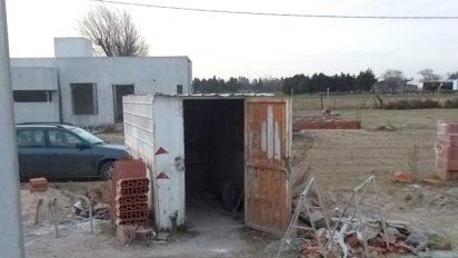 Les robaron materiales de la obra a metros de la autovía