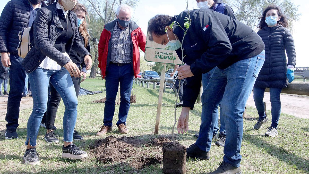 Llamosas destacó la iniciativa impulsada entre el Municipio y la Provincia.