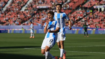 Argentina vapuleó a Nigeria y chocará ante México en los cuartos del Mundial Sub20