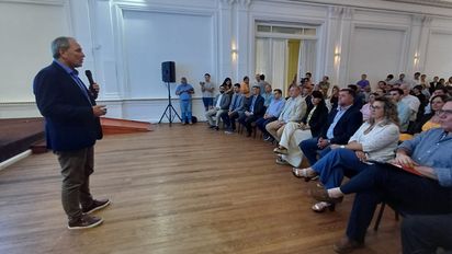De Rivas presentó el Presupuesto 2025 y anunció la eliminación de 88 tasas municipales