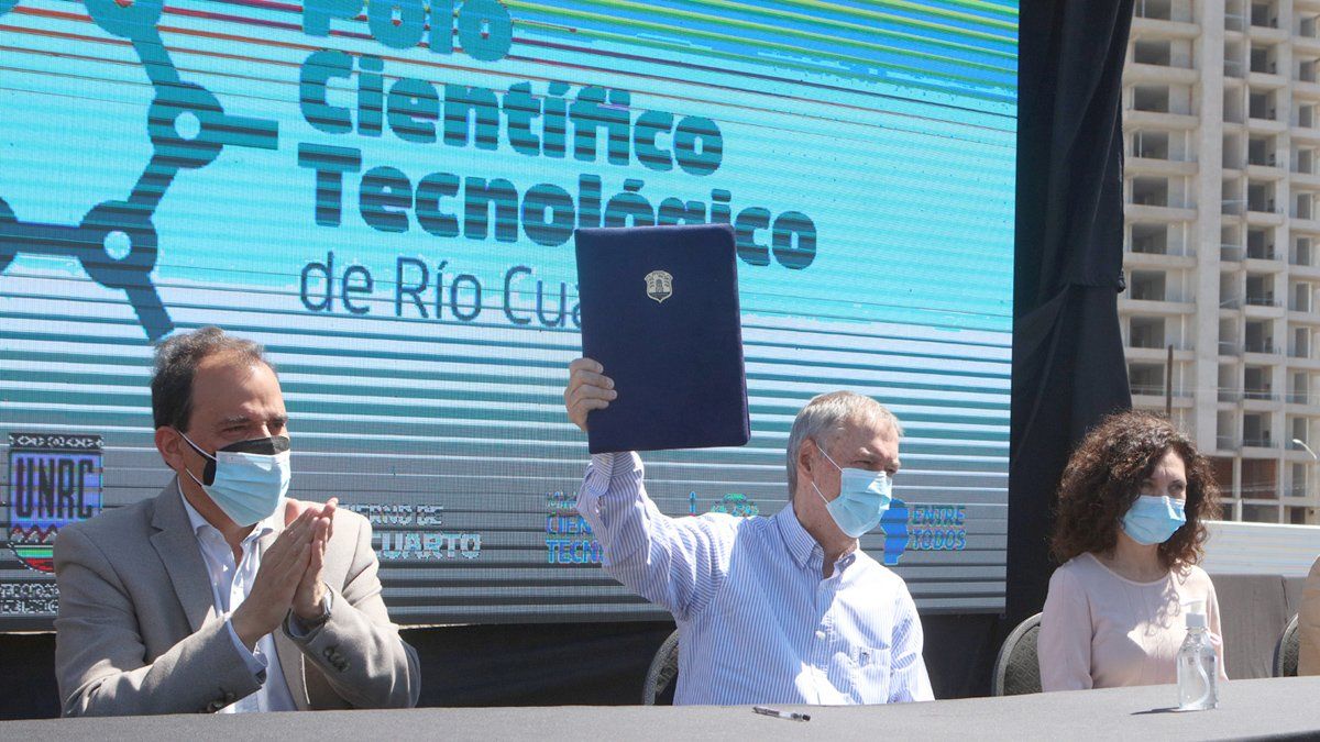 El gobernador Juan Schiaretti encabezó el acto en Río Cuarto.