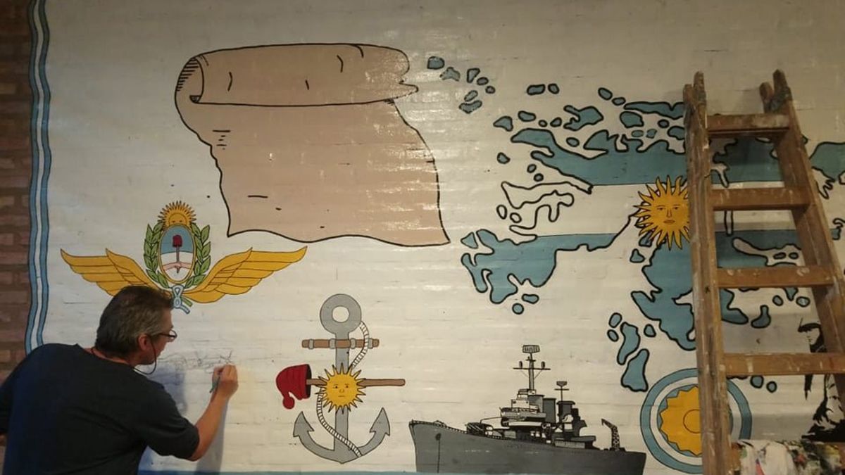 Buscan intervenir con un mural de la temática de Malvinas en una plazoleta del sur de Huinca Renancó.