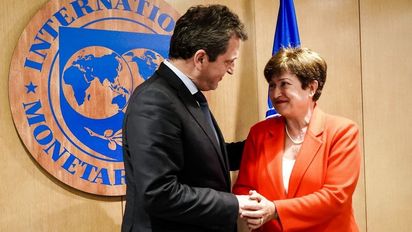 Por la sequía, el Gobierno acordó con el FMI un cambio de metas de acumulación de reservas