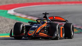 Nico Varrone anunció su salida de Van Amersfoort Racing en Fórmula 2