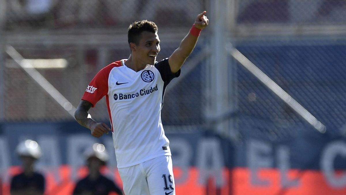 San Lorenzo derrotó a Newells en el Nuevo Gasómetro