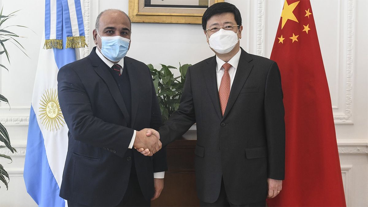 Manzur analizó con embajador de China una agenda de temas bilaterales.