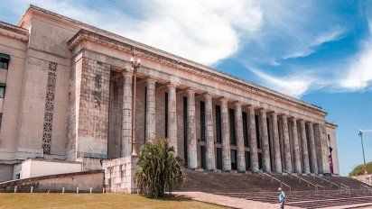 Ley Ómnibus: Proponen arancel universitario a extranjeros no residentes
