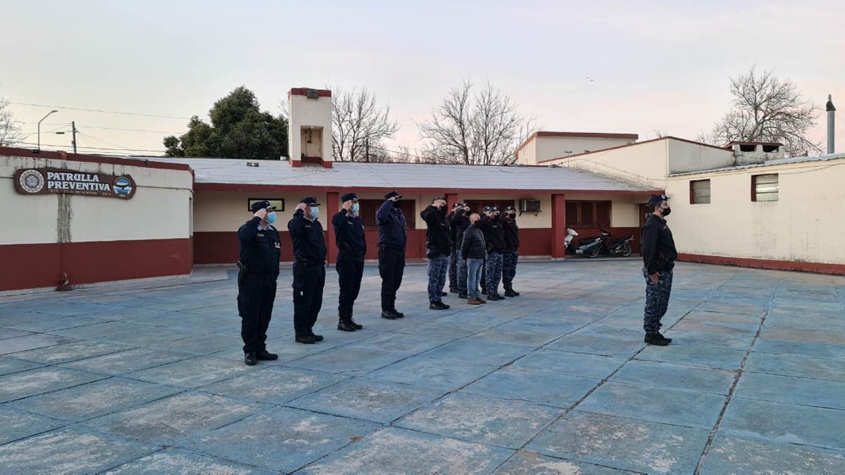 El acto se llevó a cabo en la Plaza de Armas del Departamento de Unidades Especiales.