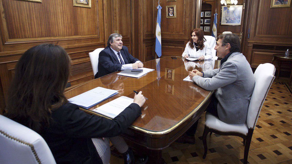 Cristian Kirchner se reunió con José Mayans y Luis Naidenoff.