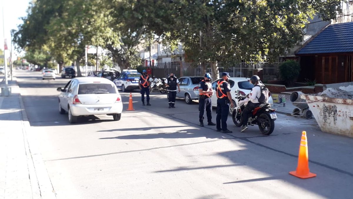 El operativo se realizó en distintos sectores de Río Cuarto y en los accesos a la ciudad.
