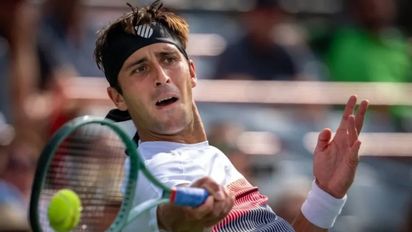Sólido triunfo de Tomás Etcheverry para avanzar en el Abierto de Australia
