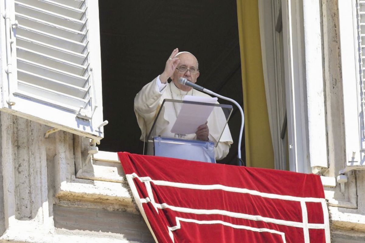 El papa Francisco hizo un llamamiento para que haya una tregua durante la Pascua ortodoxa que se celebrará el viernes.