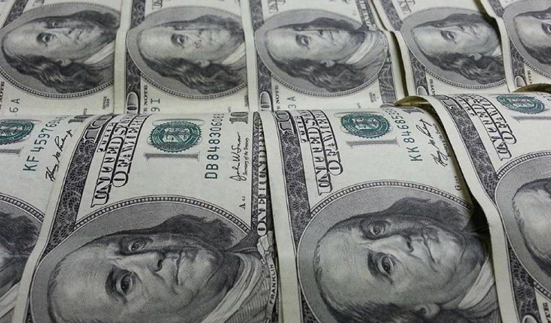 El Gobierno oficializó la emisión de Letras del Tesoro en dólares
