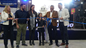 La apertura se concretó en la Casa Central de la firma, ubicada en Moreno 2496.