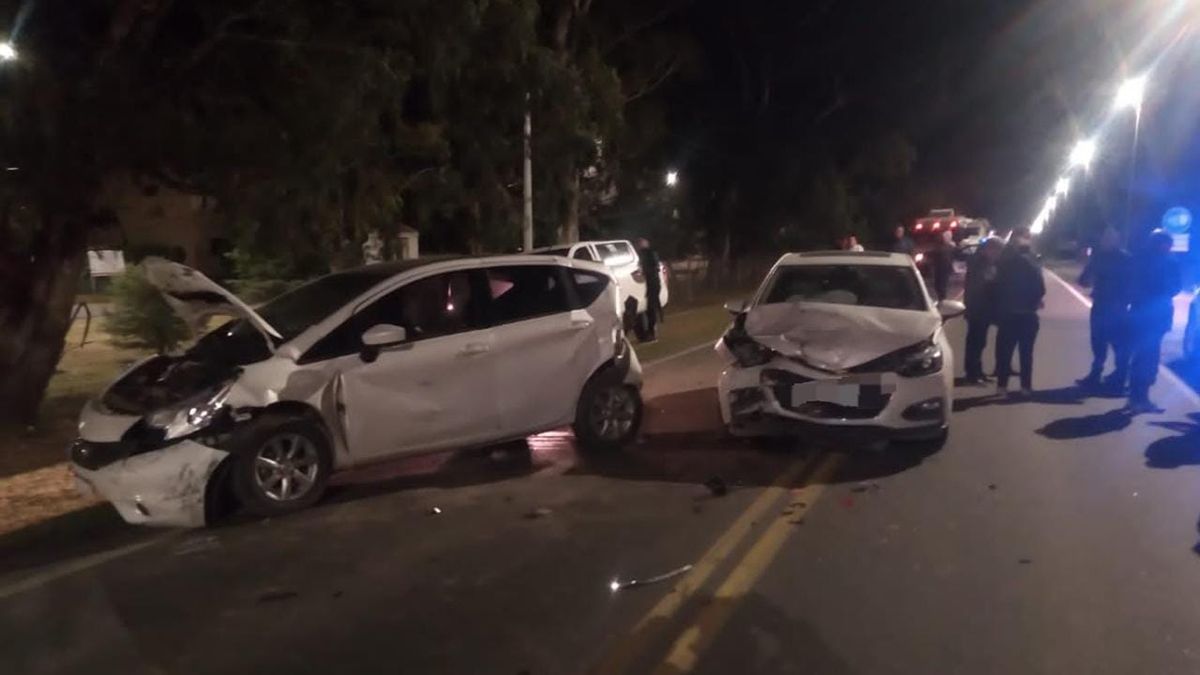 Choque Múltiple En Ruta 30 Hay Corte Total De La Calzada Y Personas Heridas