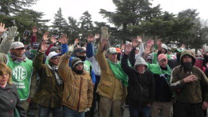 Sampacho: a 16 días de asumir, Juárez afronta un conflicto laboral
