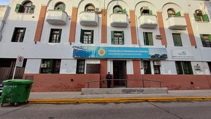 Dos agentes de la Policía fueron detenidos por privación ilegítima de la libertad y amenazas a un trapito