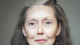 quien es anne carson, la escritora que se quedo con el nobel de literatura 2026