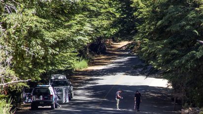 Hallan a una mujer muerta en un sendero de Bariloche e investigan un posible femicidio