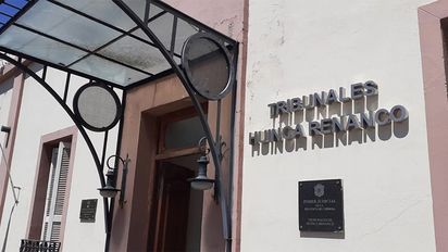 Docente denunciado en Huidobro: declaran testigos y se impuso una orden de alejamiento