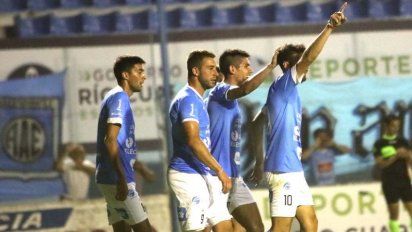 Las más claras fueron para el León que ganó con justicia