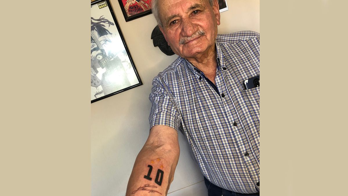 Florencia Godoy fue la encargada de tatuar al abuelo que se volvió viral en las últimas horas por cumplir con lo que prometió luego de la consagración Argentina en el Mundial  de Qatar 2022  el pasado 18 de diciembre.