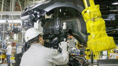 Abrupta caída del 28,8% en la producción de las pymes industriales, según la Came