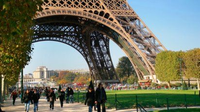 Para viajar a Europa, los argentinos deberán solicitar un permiso