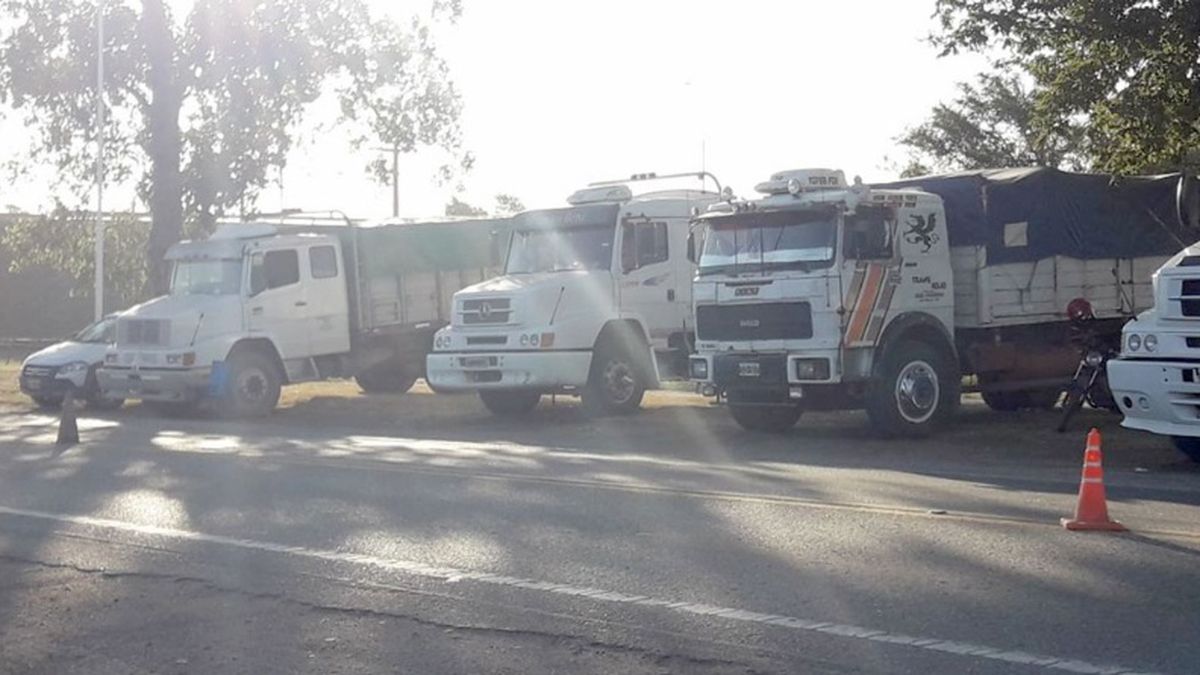 Desde las 20 rige la restricción para la circulación de camiones