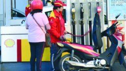 Afirman que los impuestos forman el 40% del precio del combustible