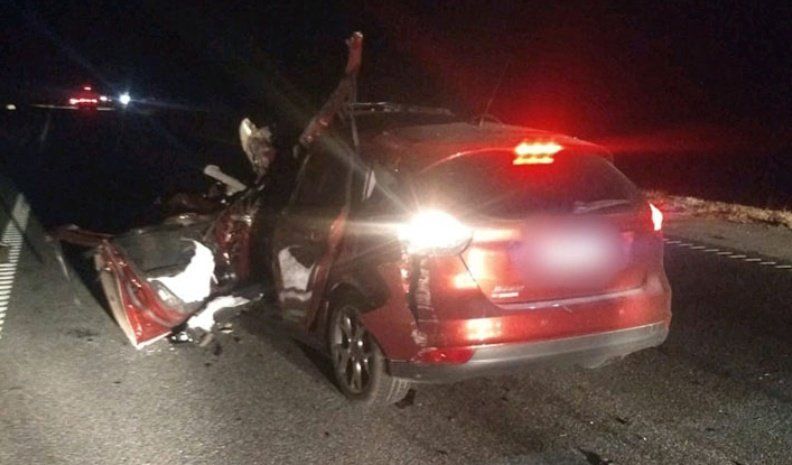 Murió el joven que chocó desde atrás a un camión en la autopista Córdoba-Rosario el viernes