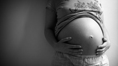 Organizan una serie de encuentros de preparación para la maternidad