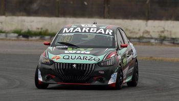 Luciano Farroni logró su primera pole position en la Clase 3 del Turismo Pista en Concepción del Uruguay Luciano Farroni logró su primera pole position en la Clase 3 del Turismo Pista en Concepción del Uruguay
