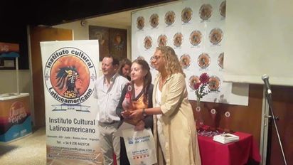 Elena Pahl premiada en Junín