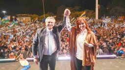 Fernández y Cristina dieron un mensaje de unidad en Rosario