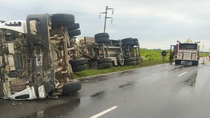 Lesiones graves por una colisión entre un camión y un auto