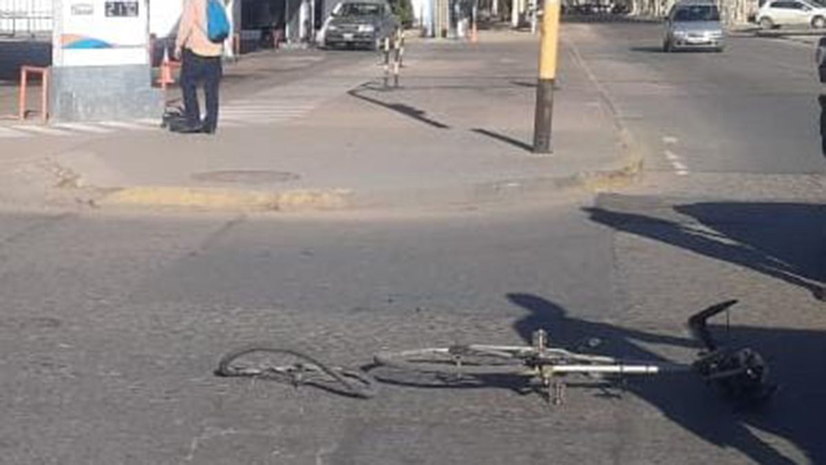 El accidente ocurrido en calles Fray Quirico Porreca y Marcelo T de Alvear.