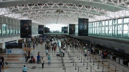 Los gremios aeronáuticos paran jueves y viernes