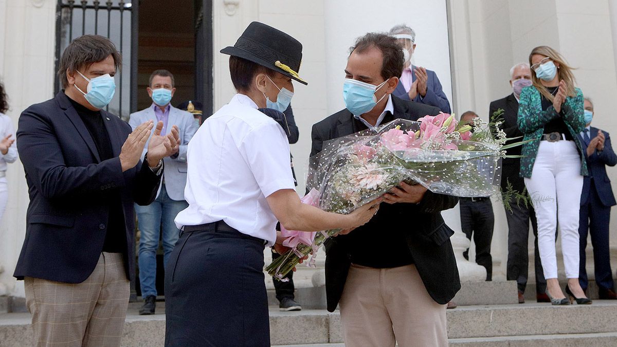 El intendente Juan Manuel Llamosas hizo un reconocimiento a Zárate Belletti.