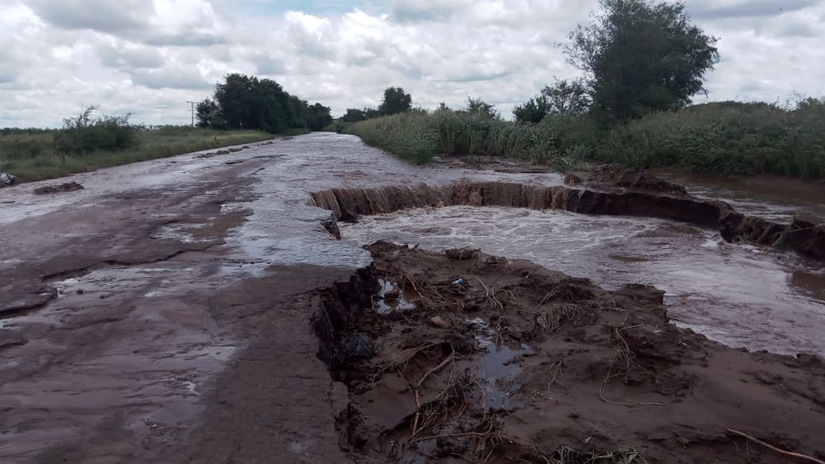 El Paraje Santa Flora luego de las últimas precipitaciones. Fotos: Prensa Sociedad Rural de Río Cuarto.