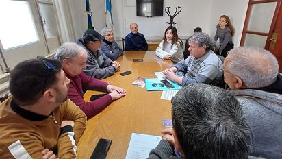 Iniciativa popular: plantean revisar toda la regulación de taxis y remises