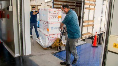 Llegaron otras 33 mil dosis, pero al final serán sólo para la capital