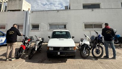 Golpe a los ruidos molestos: la Policía realizó allanamientos en 11 barrios de las Villas y secuestró motos y autos