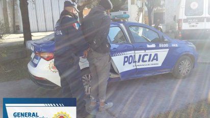 Salvajes golpizas en barrios Santa Ana y Centro: hay dos heridos y tres detenidos
