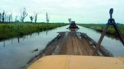 Piden aportes a productores para poder reparar caminos rurales