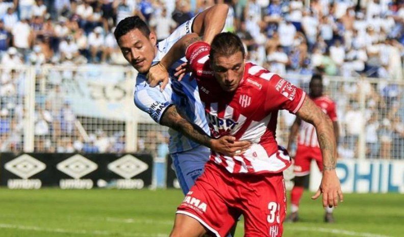 Atlético y Unión no pasaron del cero en su duelo en Tucumán