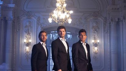 Héroe trae una Noche lírica italiana