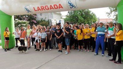 Coronel Moldes corre por las mamás de la Guardería Municipal