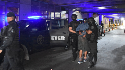 Detienen a 6 custodios de Carmona, que se fugó y mató al taxista